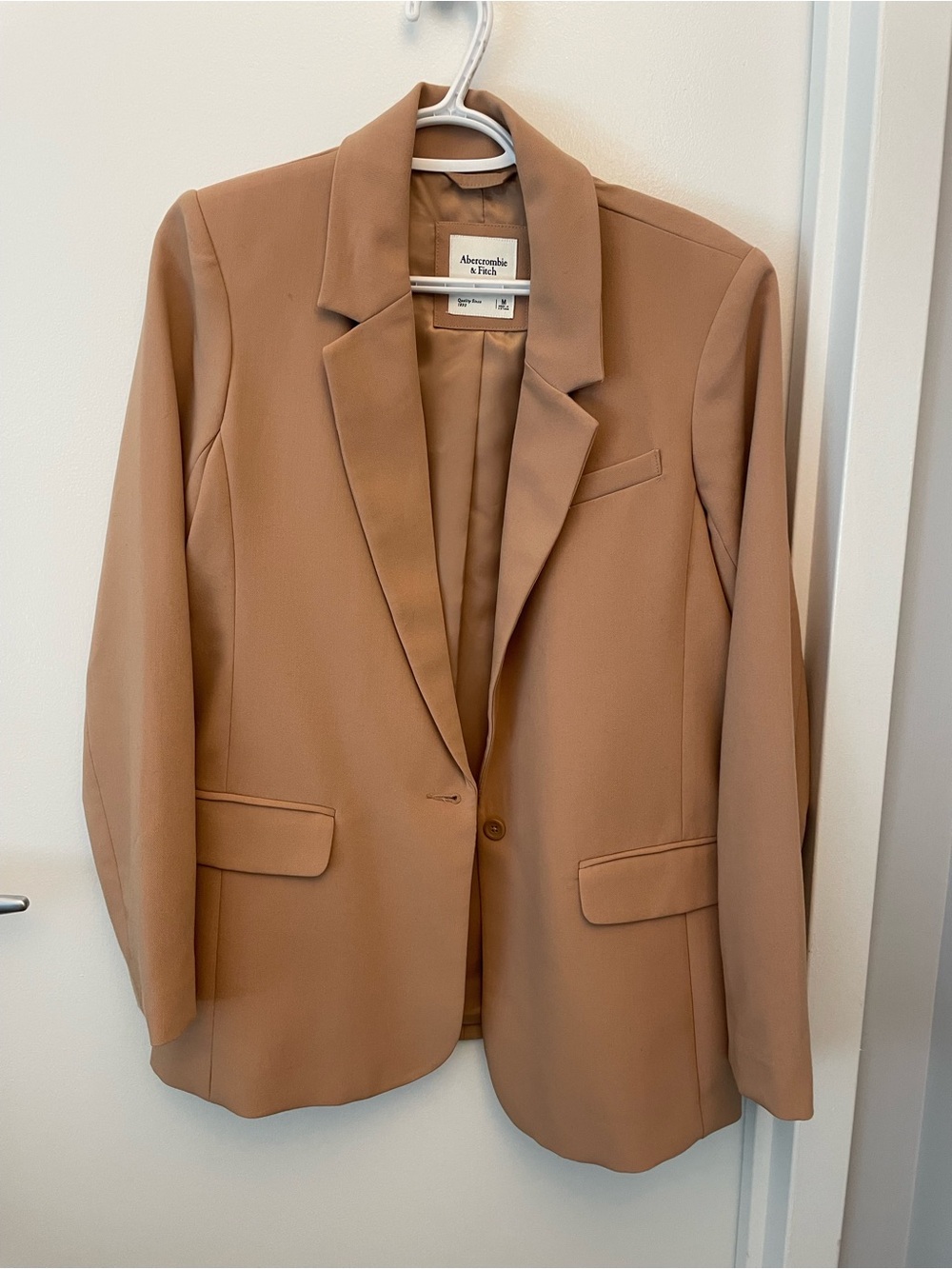 Abercrombie & Fitch Women's Tan Single-Button Blazer